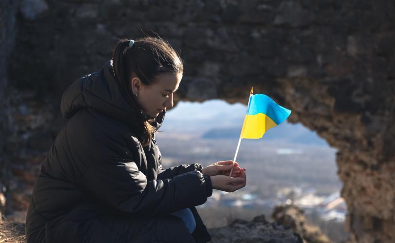 ukraine girl flag